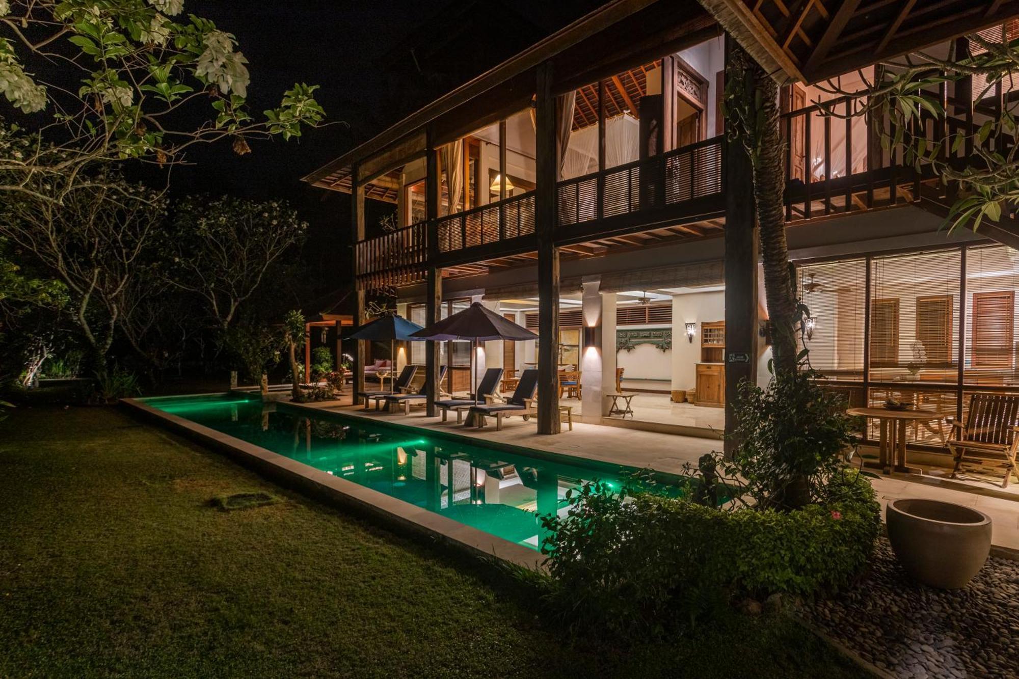 Villa Rumah Isah Candi Dasa  Exterior photo